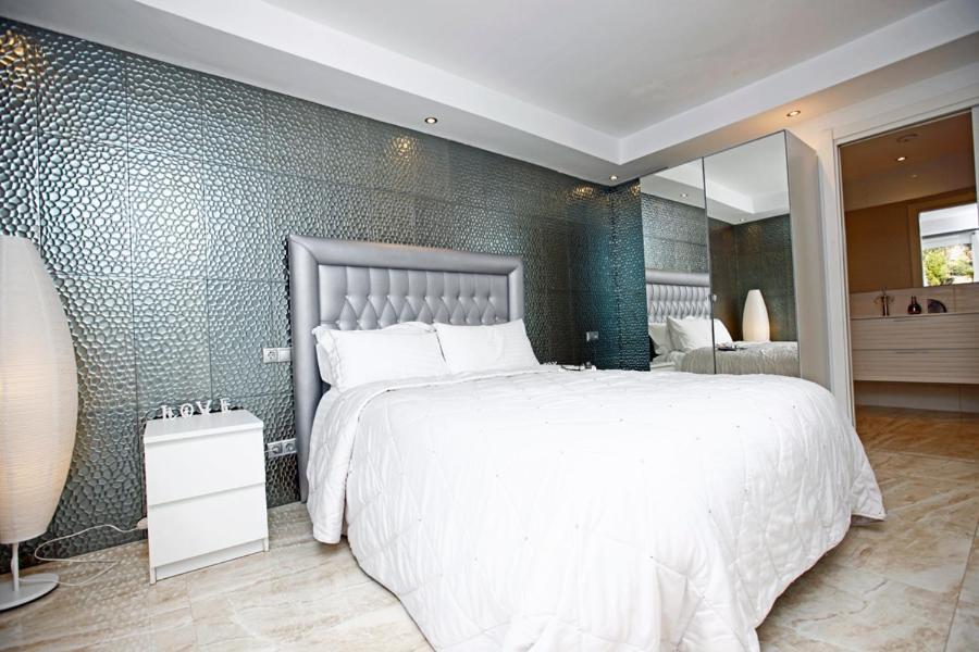 R02 Luxury Apartment In Villa With Pool And Garden マルベーリャ エクステリア 写真